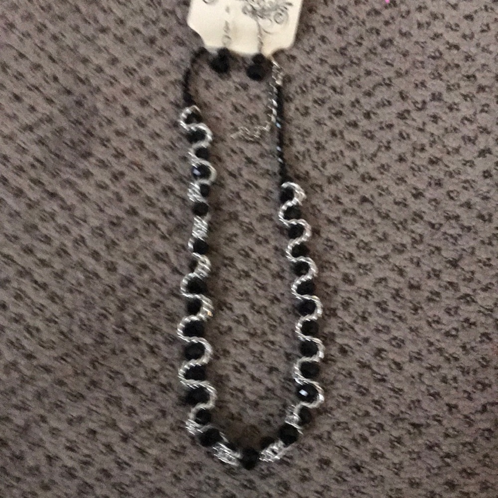 Black and silver necklace and earrings set